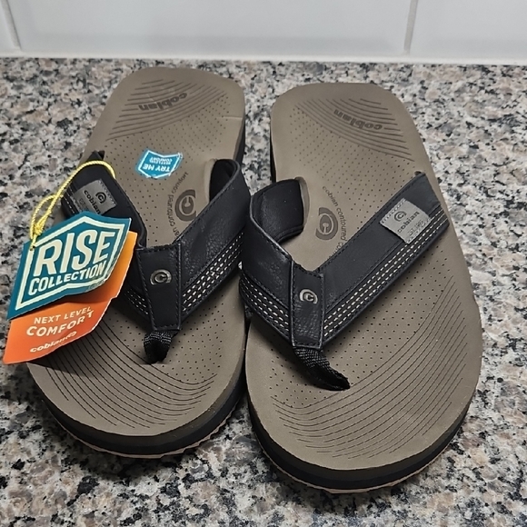 Cobian Men’s Comfort Flip Flops Sandals Black Endless Comfort New - Picture 2 of 5